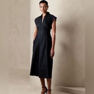 NWT! Black Banana Republic Collar-Neck Poplin Midi Dress - Multiple 🦋⭐️